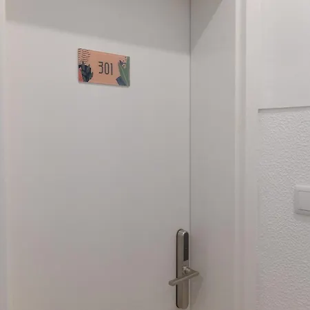 Guest *